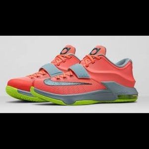Nike KD7 “35,000 Degrees” // Size.6.5Y